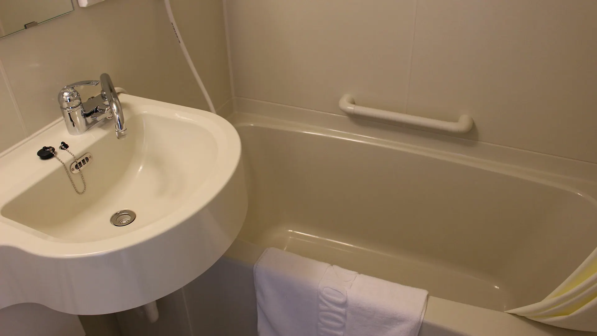 Hotel Toyoko Inn Tokyo Asakusa Senzoku Tsukuba Express